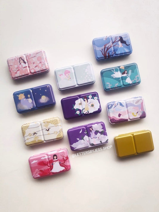 Estuche vacío para acuarelas sin soporte CONSTELACIONES (metal) - pequeño + 23 medios godets - Letters by Jess Shop