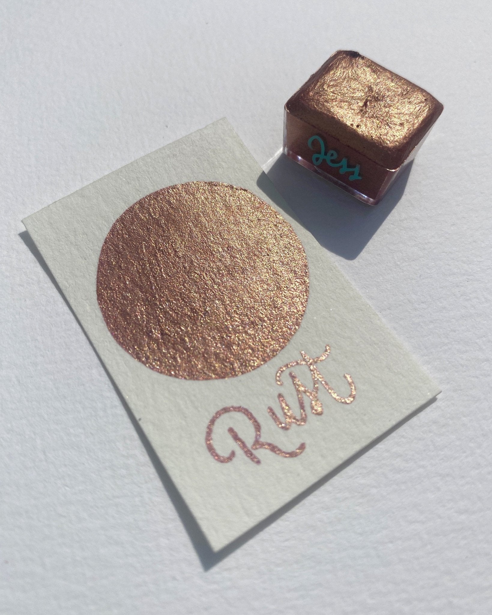 1/2 pastilla individual - Acuarelas metálicas artesanales - Colección Golden - Letters by Jess Shop
