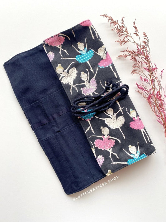 Estuche enrollable porta pinceles - Balerina - Letters by Jess Shop