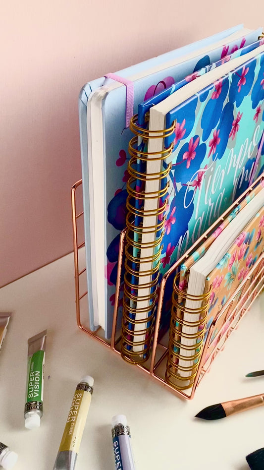Estantería de 3 compartimentos para revistas o libros color Rose Gold - YUNA LUNA